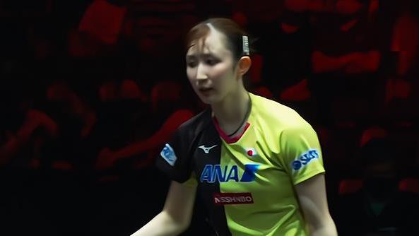 孙颖莎|3-0！国乒世界第1晋级4强！孙颖莎持续爆发+11连胜，早田希娜苦笑