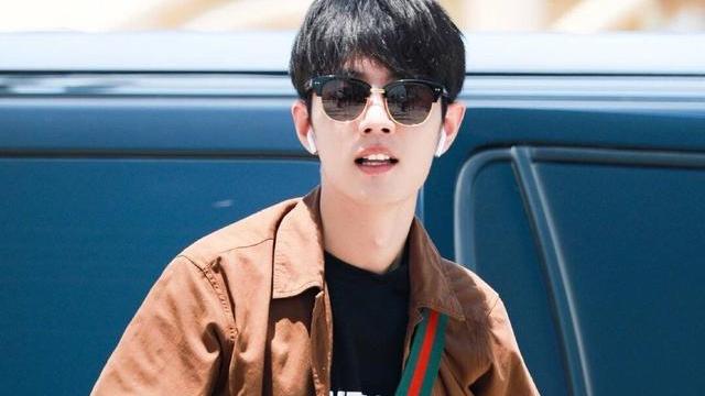 肖战|肖战6月喜迎两个好消息，官宣《新养道》代言，新剧也定档