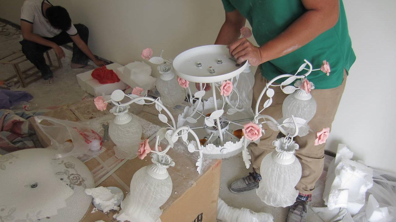 90后夫妻的婚房，遭网友吐槽，男屋主：我自己看了都上火