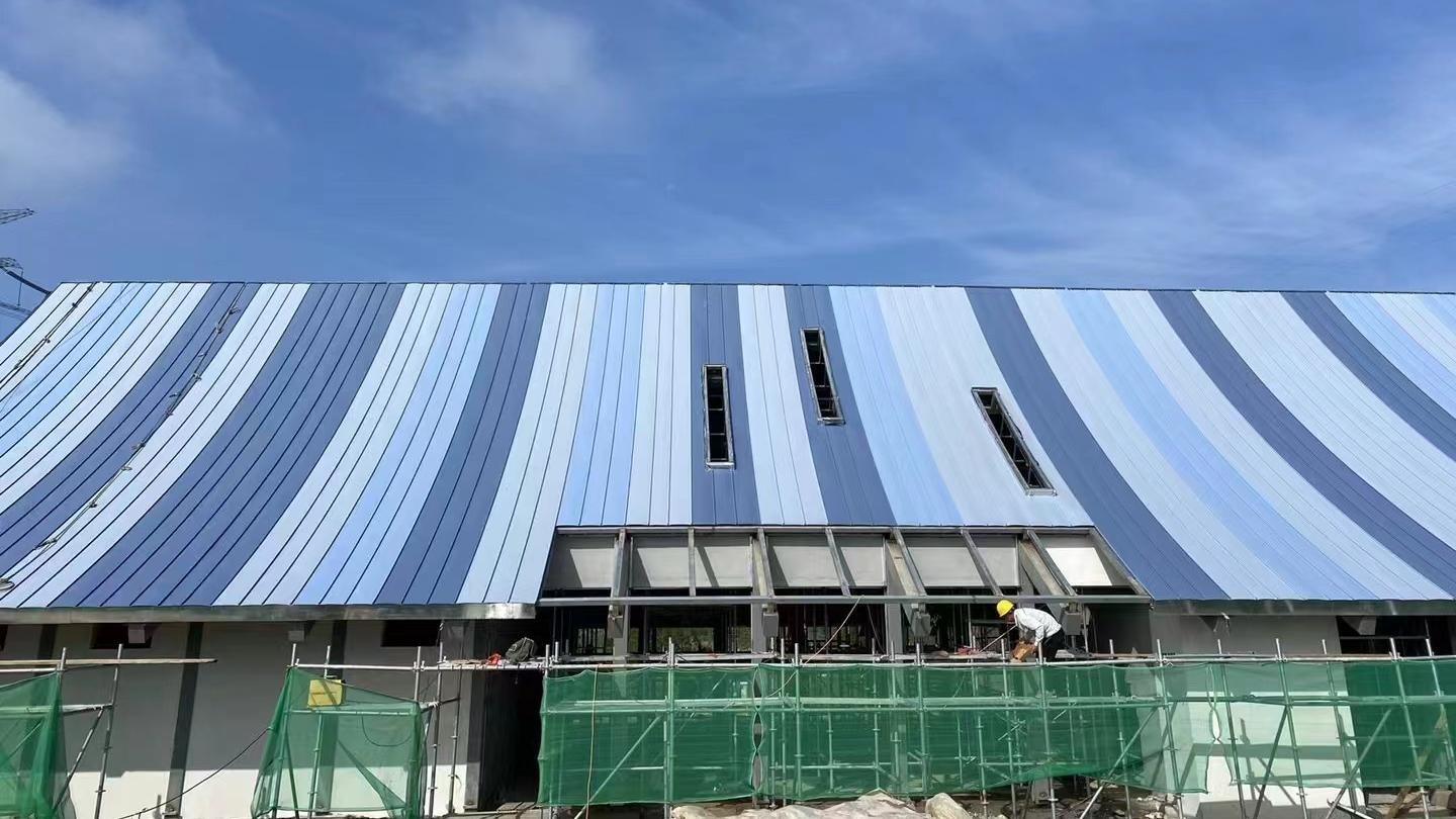 多彩的金属屋面，给您一场盛大的视觉盛宴