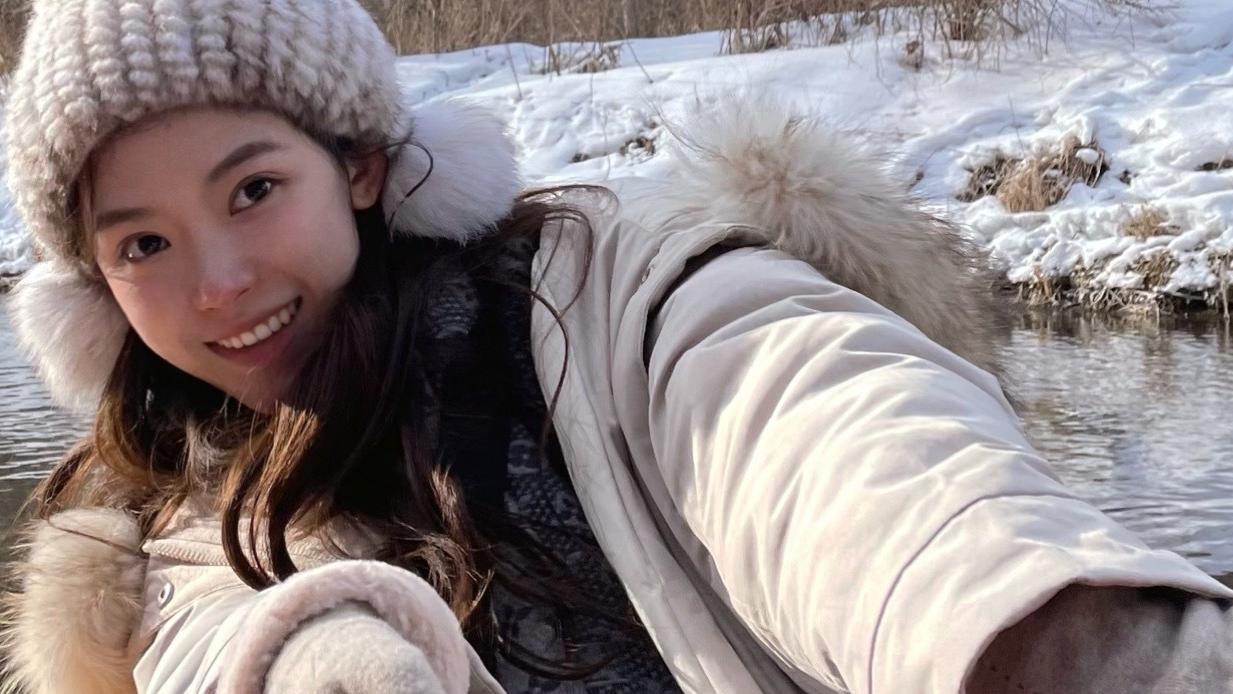 胡文婕|半藏森林刷新纯欲新境界，睫毛带水珠，说比刘亦菲嫩没人反驳吧？