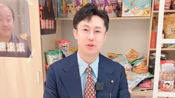 宿舍|1045W粉的“周小闹”，公开庐山真面目，网友：怪不得很眼熟