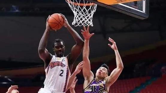 NBA|血淋淋的教训！签约那些被NBA淘汰掉的外援，还不如签下周琦