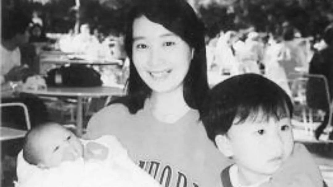 孙浩|生了3胎，个个都进斯坦福：她是女明星，也是育儿高手