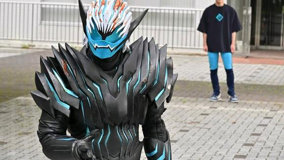 预告|假面骑士revice：门田和狩崎上演小樱和夏木花情景剧，真历史重现