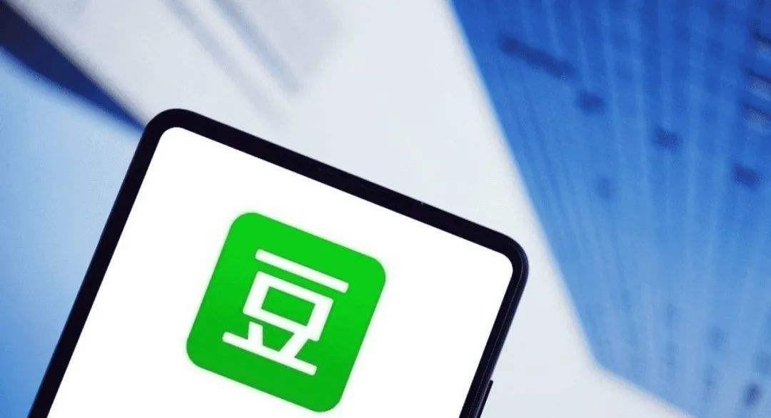 围城|疑受龚俊事件影响，豆瓣关闭踩背小组，并处理9个相关账号