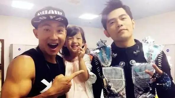 杨幂|刘畊宏健身直播大火，和老婆甜蜜互动吸粉无数