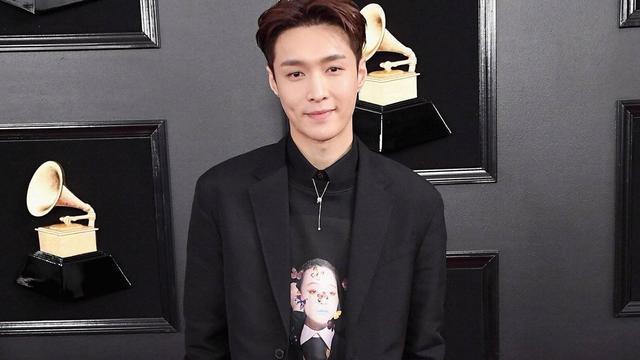 周雨彤|张艺兴已成了娱乐圈常青树，各个阶段都是顶流，三大小生第一人