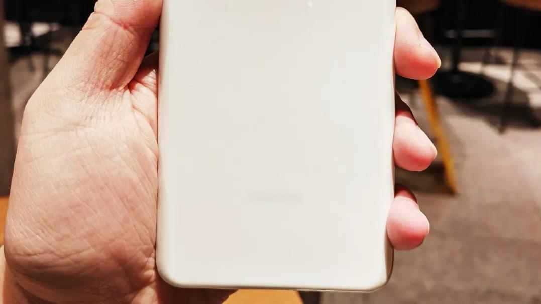 小米科技|如果你能接受这个缺点，4000以内还有谁能和这款手机一争呢？