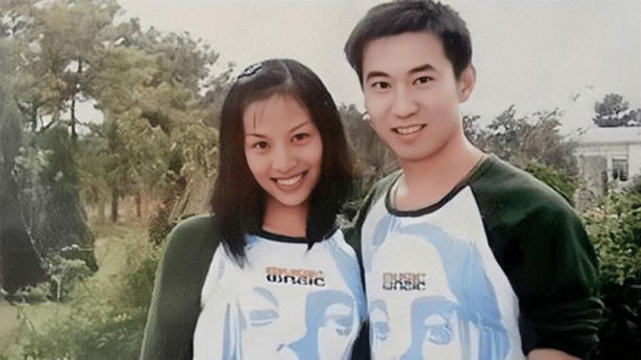 王亚平|王亚平与老公最新合影！脸上的表情，与谈恋爱时不一样！