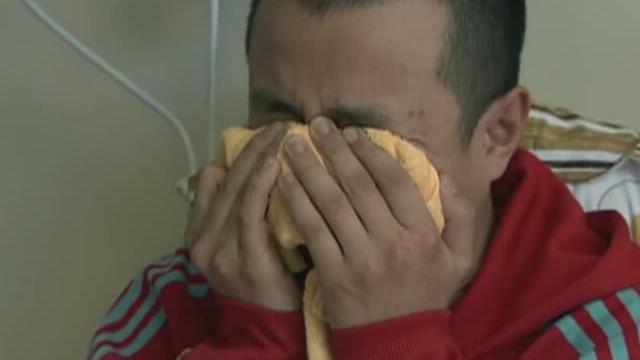 小贝|《蜗居》原著：逼走小贝的不是“海藻的背叛”，而是一条短信