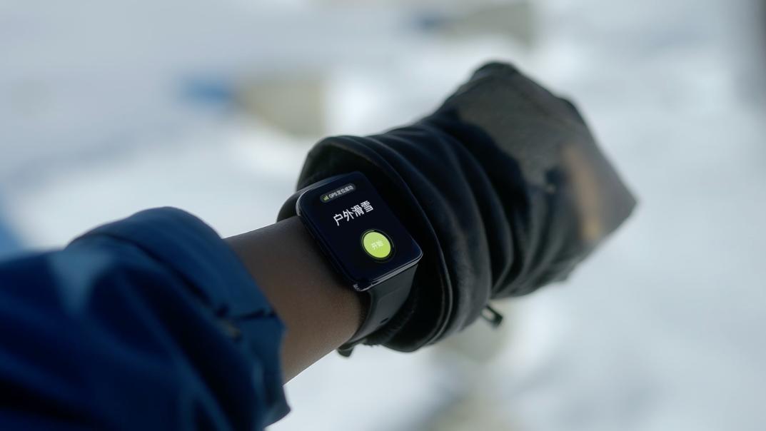 芯片|自研算法加持，OPPO Watch 2户外滑雪模式上线