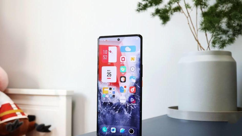 vivo|性能第一的4nm旗舰，12+512G达到5899元，口碑依旧完美