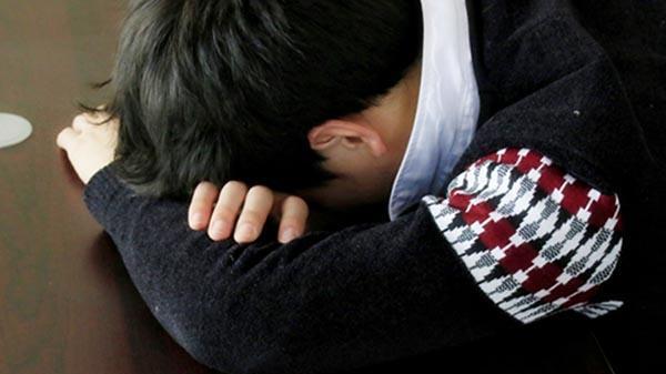 湿疹|白头发并非随便长的，若长在身体这部位，或许是肾在向你“呼救”