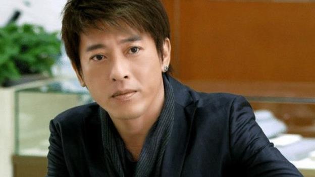 吕颂贤|面对富婆巨额诱惑吕颂贤当场拒绝，结果后面他因此付出惨痛代价