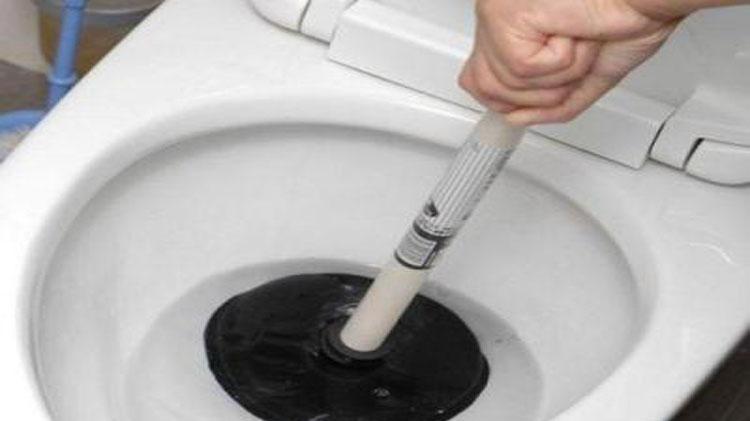 卫生纸会堵住马桶吗？果皮可否扔进马桶？看内部构造知晓答案