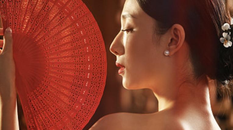 戏院头魁都有哪些过人之处？她身段够好，活得够惨