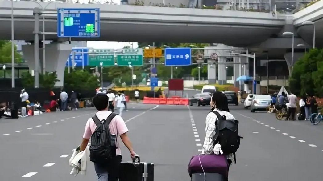 上海市|“宁愿自费隔离也要出去”，女生想辞职离开上海，公司做法引热议