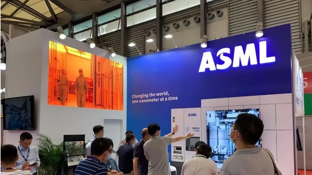 生肖|“疯了”！先招聘专职再“疯狂”出货，ASML发现了什么？