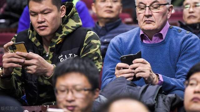 广东男篮|周鹏拒绝重建！给宏远新赛季提出两个要求，朱芳雨该醒悟了