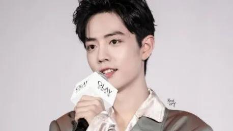 帅哥 有效减肥VS无效减肥：肖战瘦下来颜值逆天，罗云熙却瘦脱了相