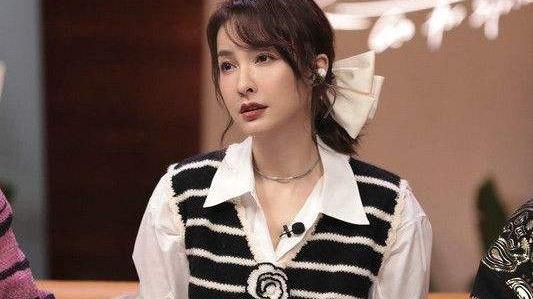 吴昕|错把平台当实力的吴昕，离开《快乐大本营》，才认清现实的残酷