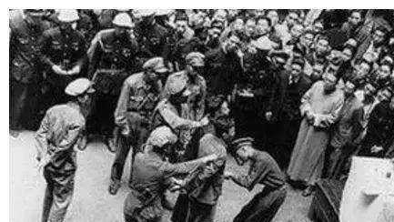 中国最后一位“皇帝”，竟找蒋介石给他撑腰，无奈最后被抓