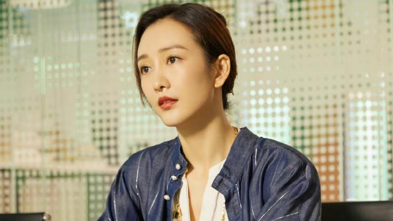 新居之约|《新居之约》：中年人的职场，同样可以冲劲与爱情并存