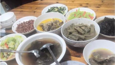 浙江省|浙江婆婆做晚饭，儿媳妇一口没吃就走了，委屈：已经是最高规格了