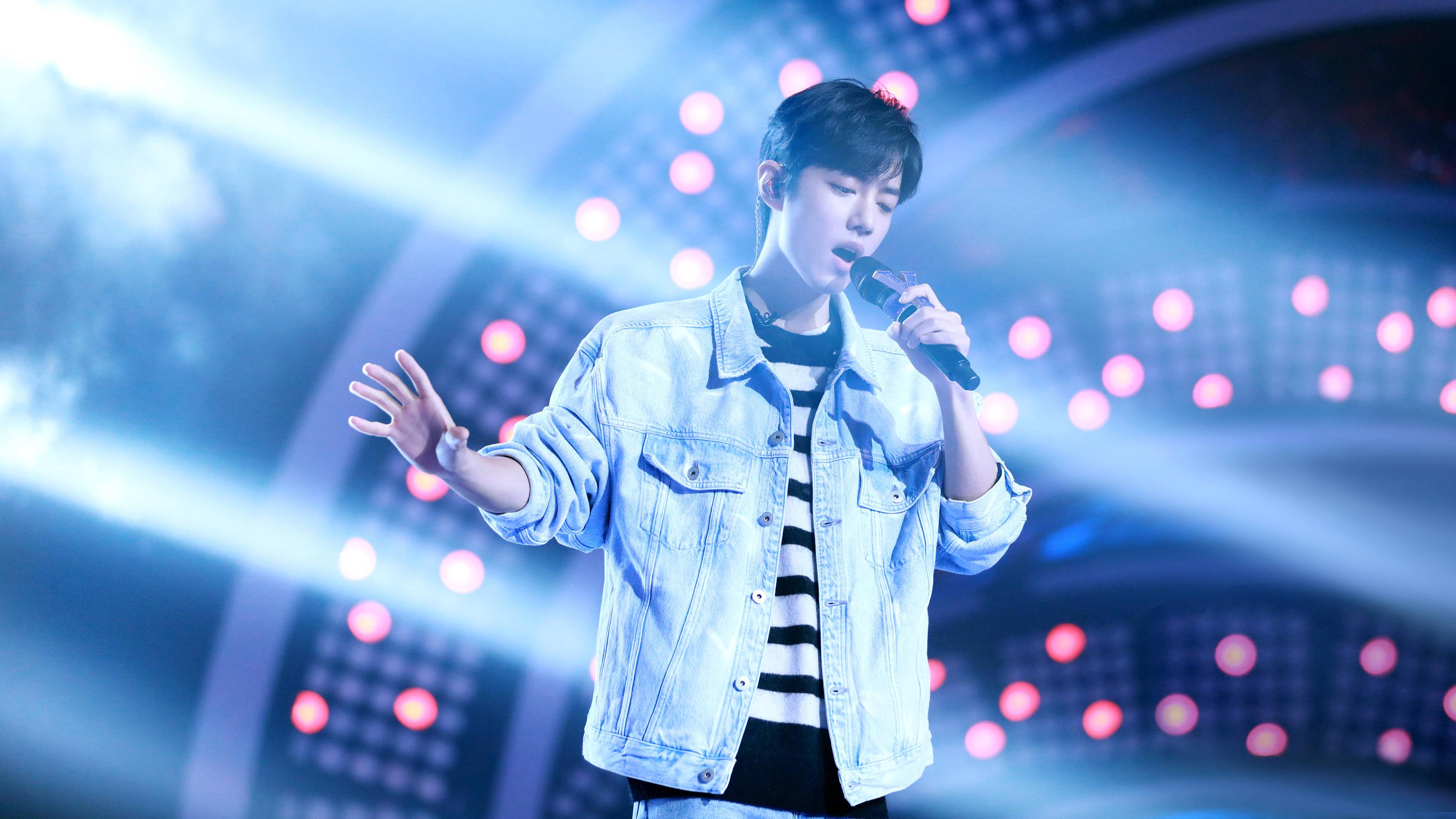 肖战|拒绝龙丹妮“特殊要求”，遭队友排挤围堵，肖战依旧能绝处逢生