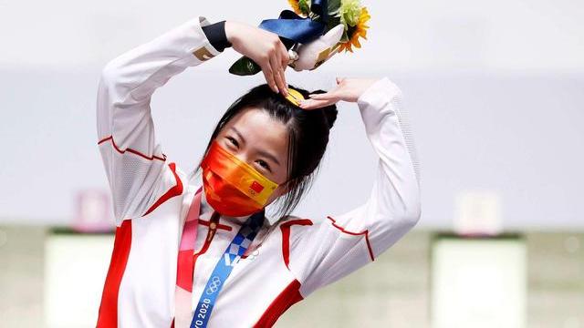 中国青年五四奖章|五四奖章争议？谷爱凌不符评选条件，苏炳添、马龙不重复评选