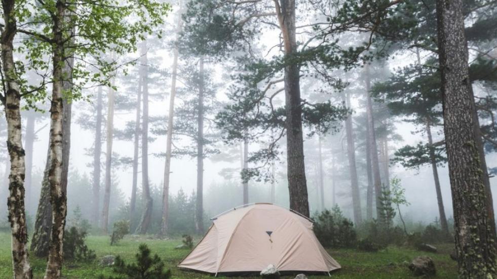 露营|野奢户外 | 雨天露营的8个小技巧