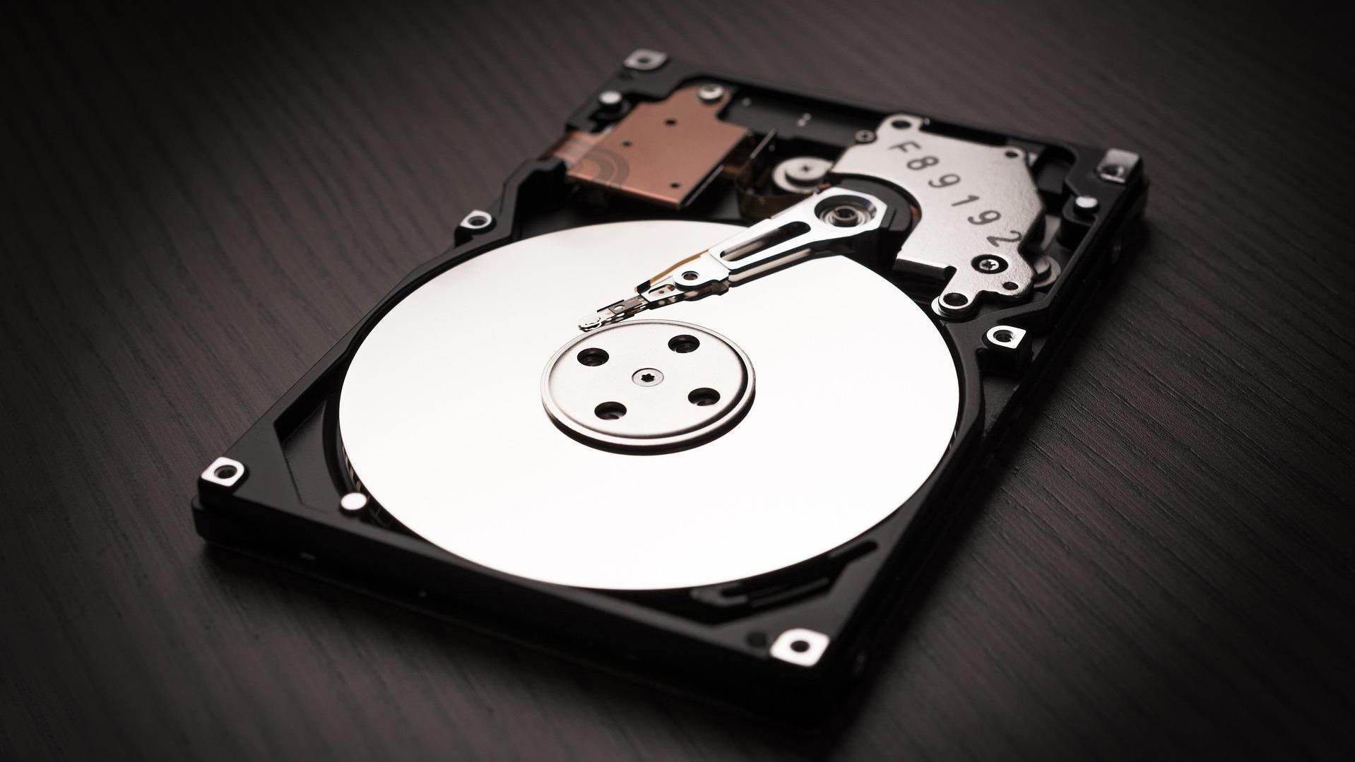 硬盘|仅需5块钱！日本人搞出硬盘报废服务：再也不怕被人看到黑历史了