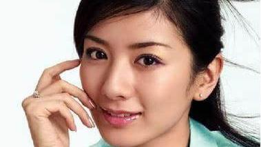 黄奕|黄奕：事业巅峰，被丈夫曝光私生活，如今怎样了