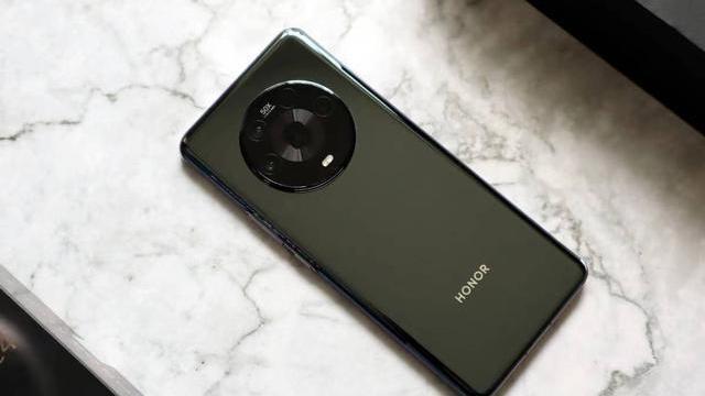 音箱|为什么懂行人宁愿入手vivoX80，也不选择荣耀Magic4？