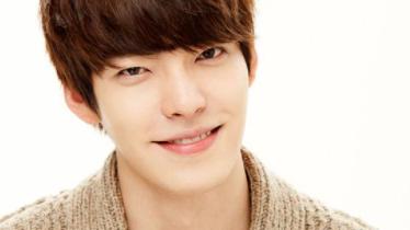 金宇彬|?抗癌成功重返片场 金宇彬激动到差点哭出来