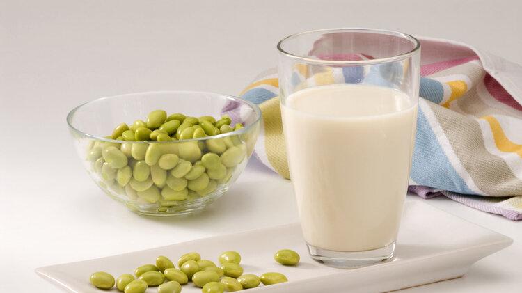 |豆浆会增加雌激素，喝了男性变娘，女性患癌？别再被忽悠了