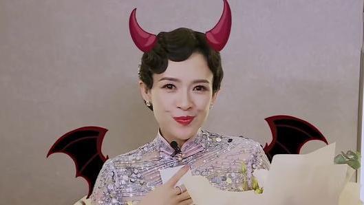 章子怡|《王牌对王牌7》岳云鹏不懂英文，章子怡巧妙应对，网友称赞优秀