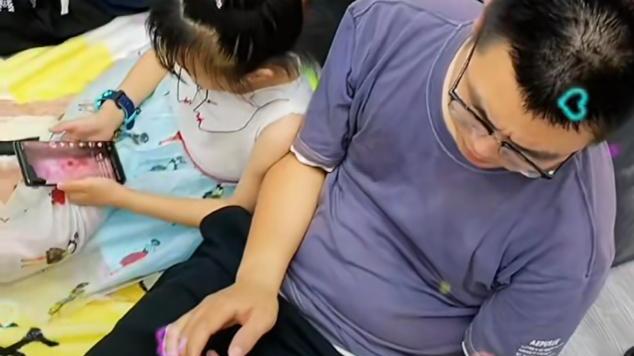 秦岚|支持许敏的过程中也有过动摇，还是希望错换人生的终极真相