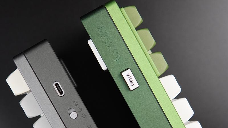 雷神VIC84三模机械键盘拆解评测