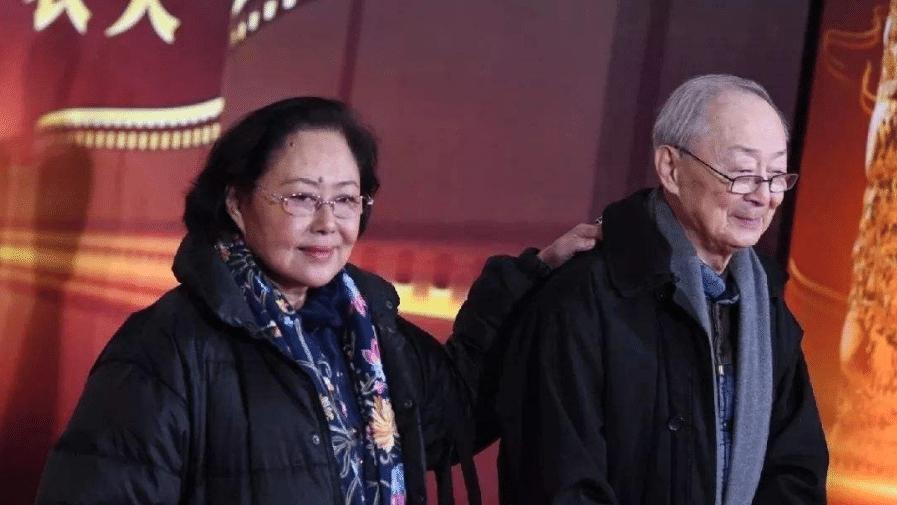 移民|滚出去！又一演员抛弃国籍，放弃军人身份，移民国外却在国内捞金