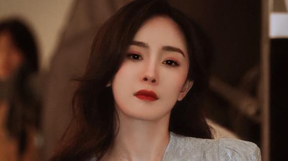 尘缘|baby待播剧，《暮色心约》造型美，但我赌《尘缘》会爆！