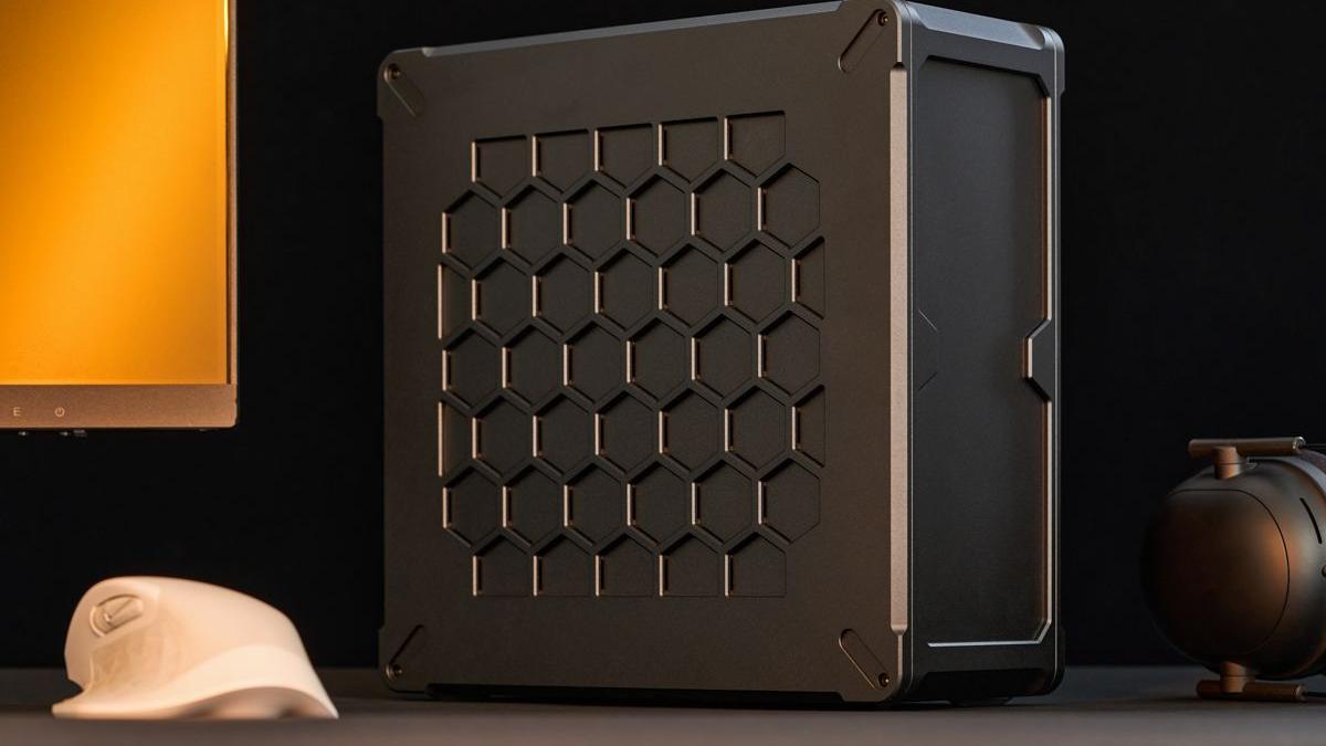 机箱|aboStudio Container XS机箱图赏：ITX机甲小坦克