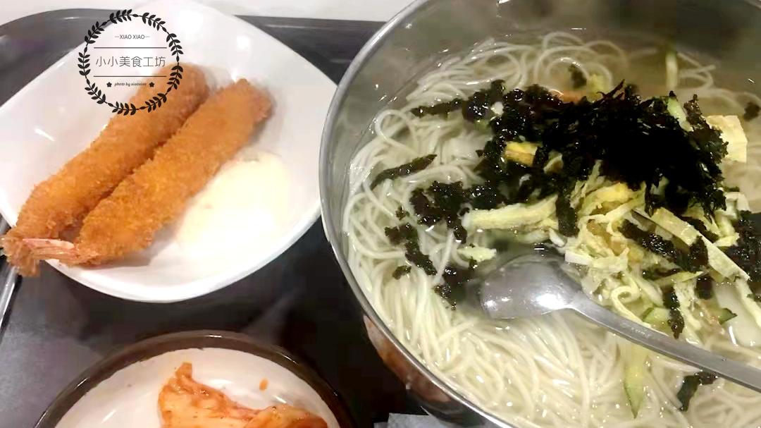 草鱼|留学生晒韩国食堂饭菜，走红朋友圈，家人：太寒酸了，生活费加倍