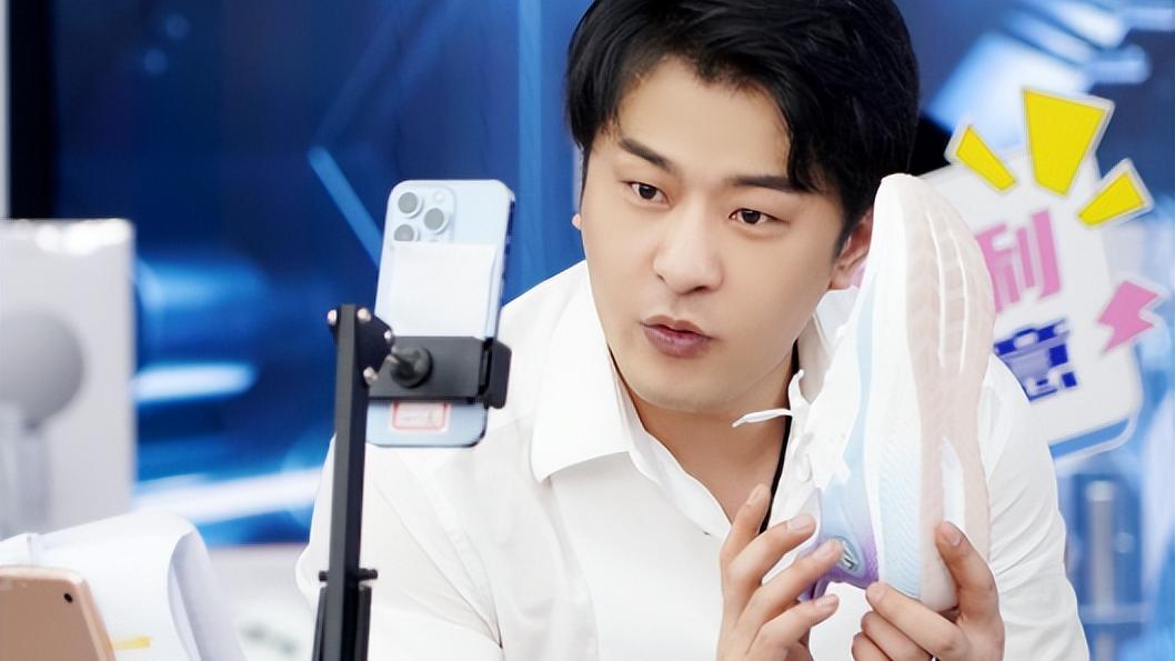 井元林|网红二驴连麦外站主播，为辛巴鸣不平，直言：燕窝是他徒弟卖的