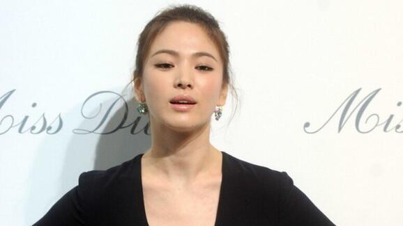 宋慧乔|当倪妮与宋慧乔同框，终于见识了中国范与韩范的差距有多大