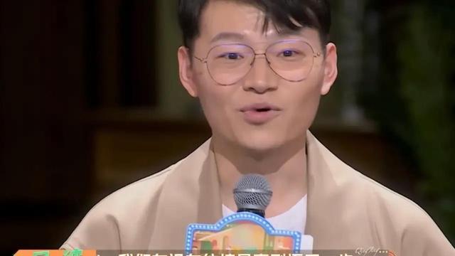 英达|英达太尴尬了，两次被追问，两次没人给台阶下！