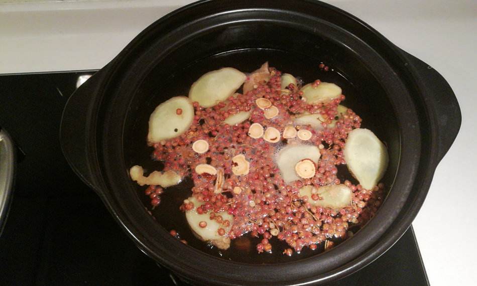 |生姜加花椒，86岁老人确诊胃癌，医生怒斥：每天这样吃，等同于吃“毒”