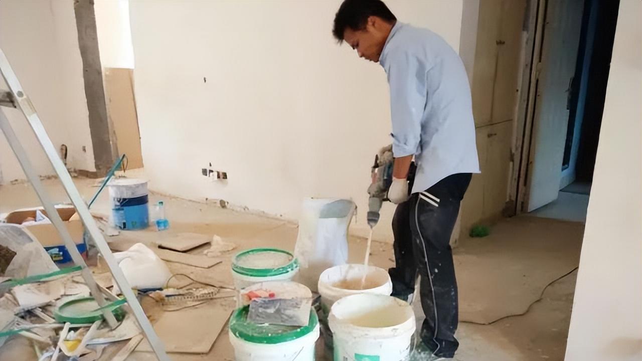 如果工人在装修时做这些事，那么就不要犹豫，立马辞退他！