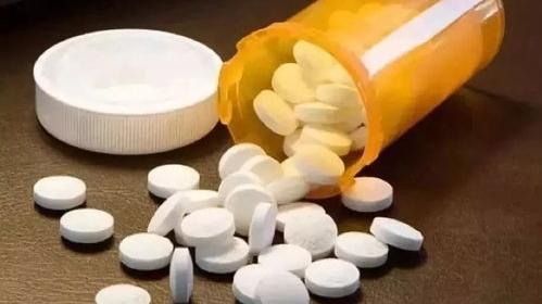 土豆 洗头时，放一粒“阿司匹林”，不出一个月，头发或会出现两个变化